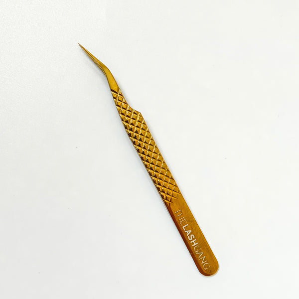 Curved isolation Tweezer