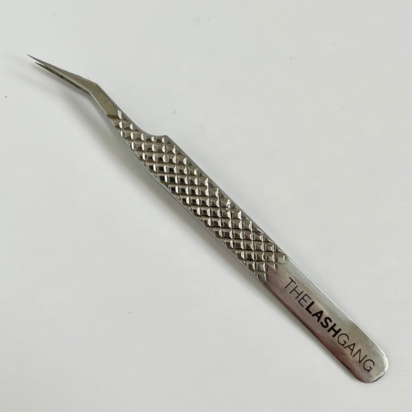 Curved fiber tip isolation tweezer