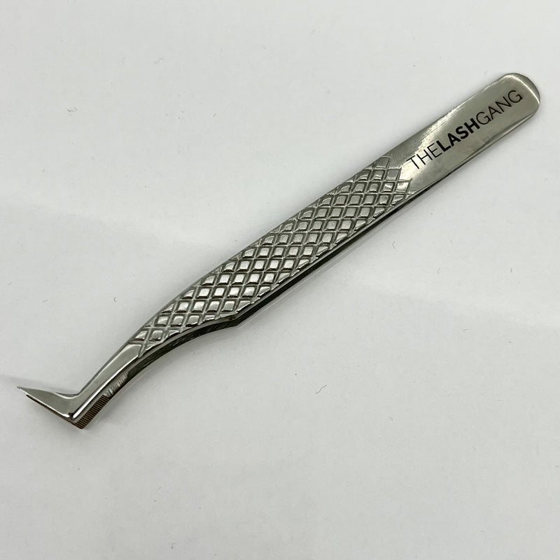 45 degree fiber tip volume tweezer